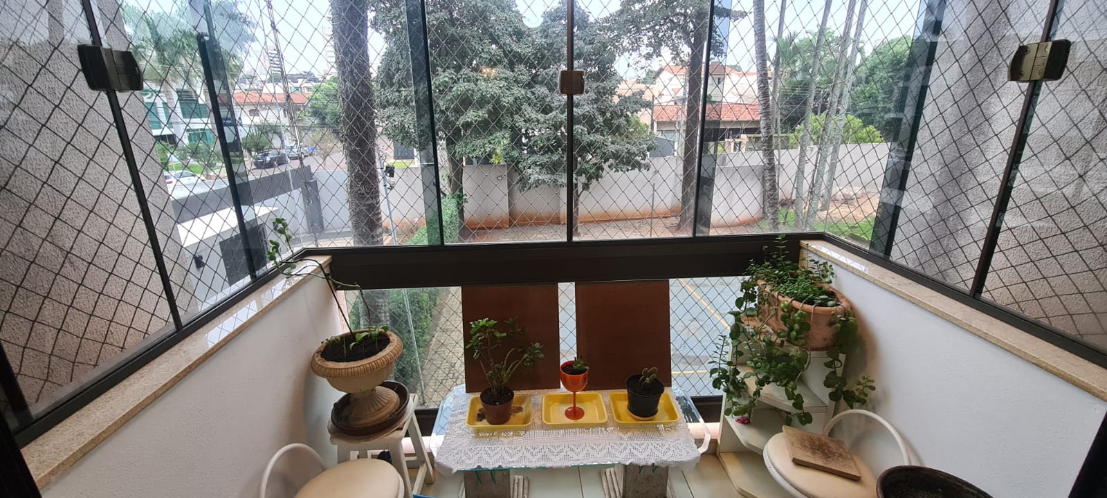 foto do anúncio Apartamento central com 2 suítes - reformado